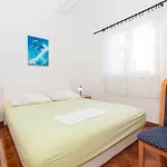 Apartament Marija *
